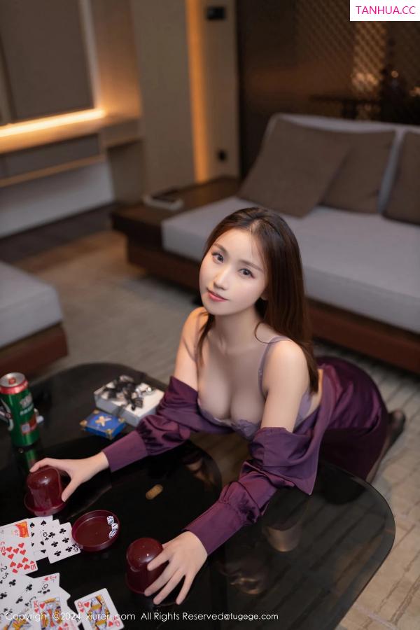   [XiuRen]高清写真图 2024.03.20 No.8264 杏子Yada 剧情主题第67张图片